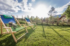 Die Ferienhäuser 90 qm bieten viel Holz aus dem eigenen Wald